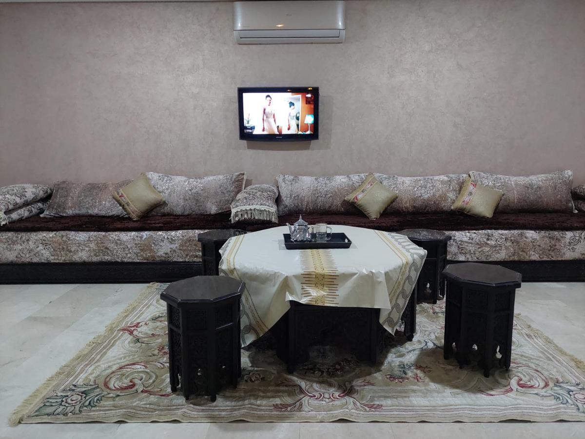Residence La Corniche Etage 2 Nador Kültér fotó